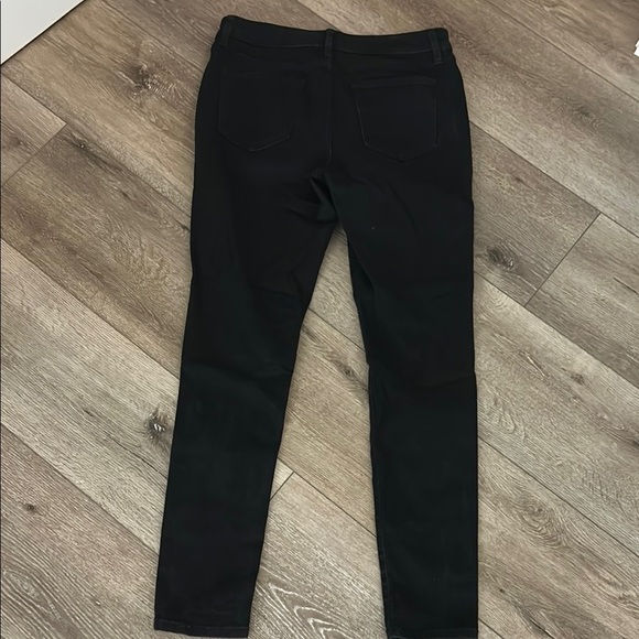 St. John’s Bay Chic Black Skinny Jeans Tall 12L - Picture 8 of 9